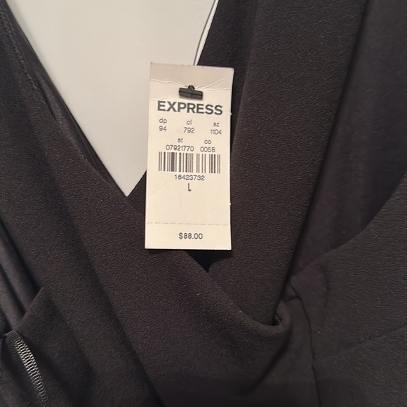 NWT - Picture 5 of 5